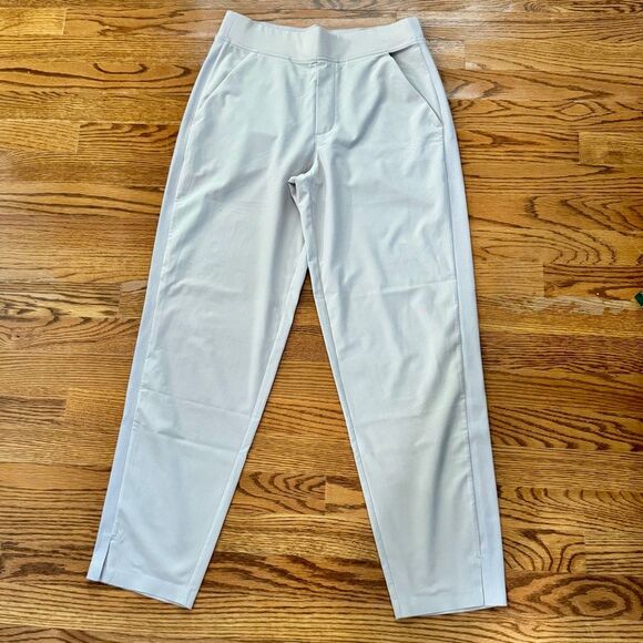 Athleta Brooklyn Mid rise Ankle Pants. Light Tan. Size 4. - Picture 1 of 8